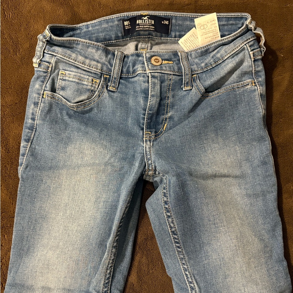 Hollister low rise skinny jeans